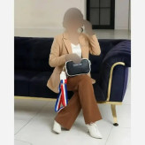 کیف اسپرت شیک و ترند طرح تامی با بند پهن در رنگبندی